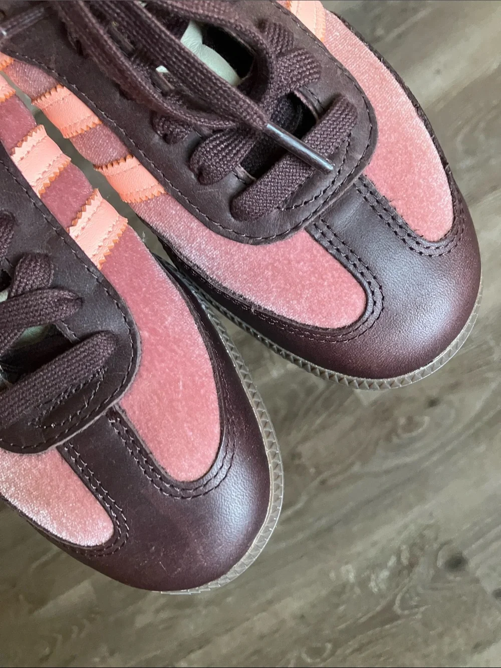 Adidas Samba OG Women's sneaker in the 
